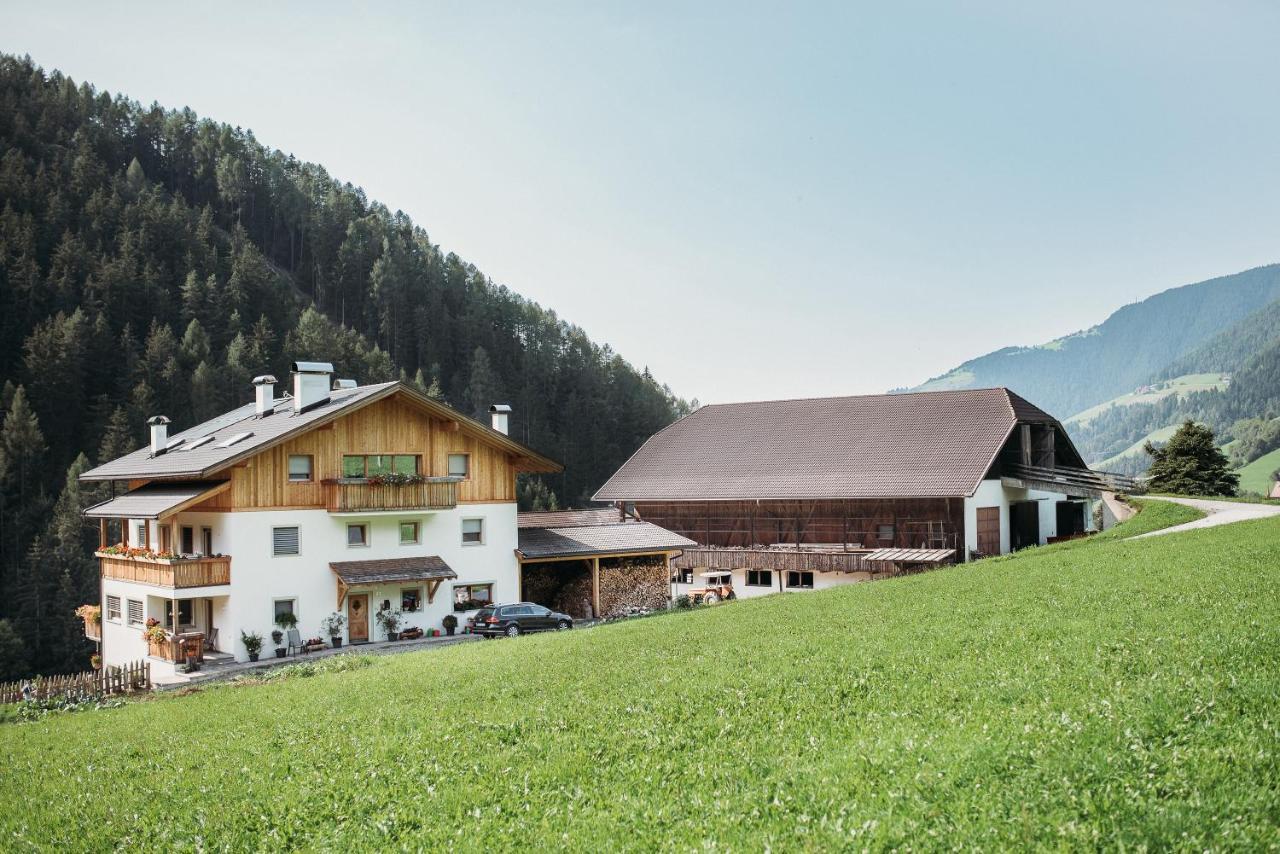Apartment Lahnbach Grosskarneid Luson Buitenkant foto